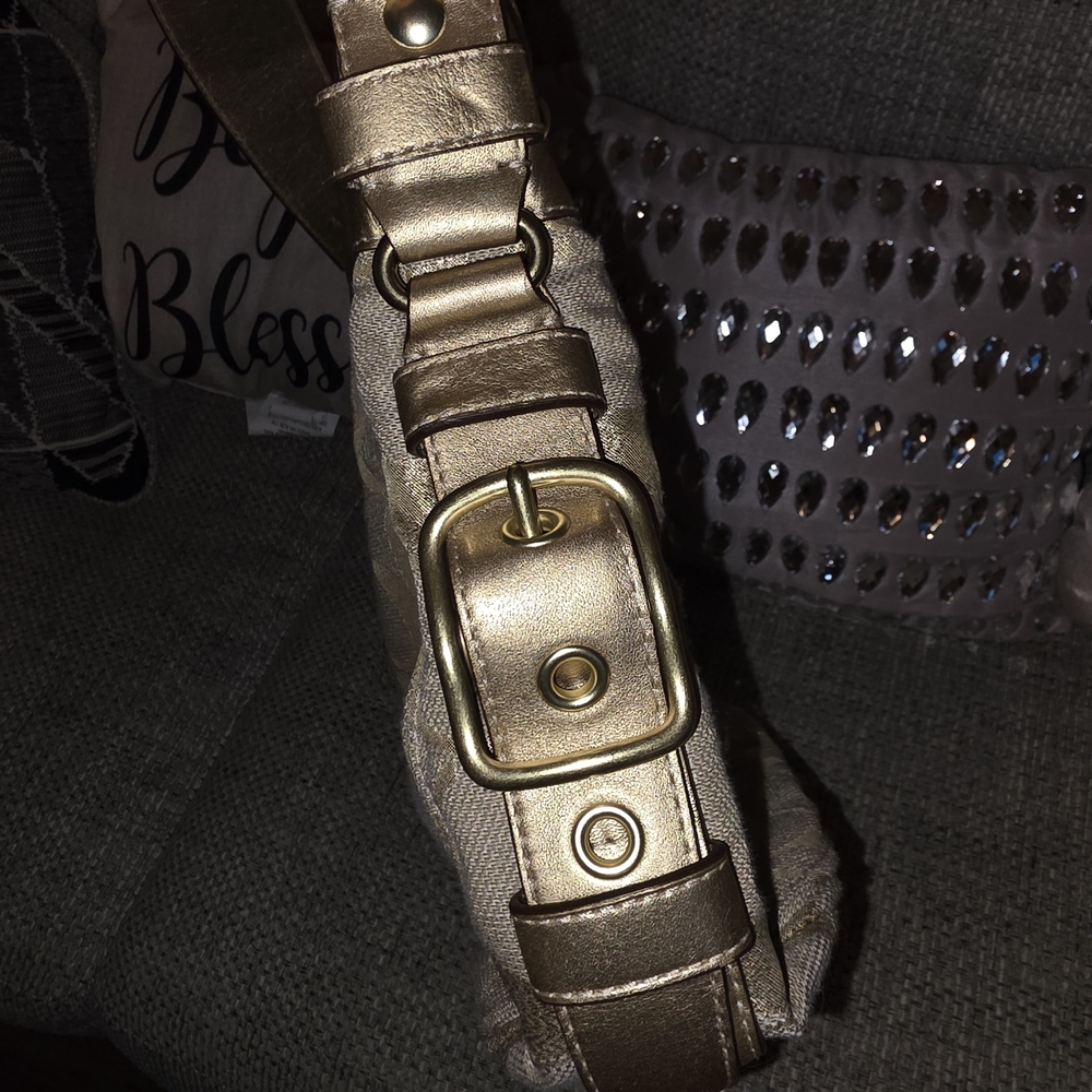 Coach Gold Hobo Bag - Picture 6 of 10